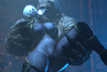怪物用他巨大的阴茎挤压Nualia的腹部